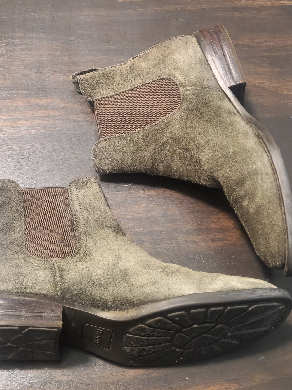 Børn Casco Olive Green Chelsea Boots | Suede & Full-Grain Leather | 6M - Picture 7 of 10